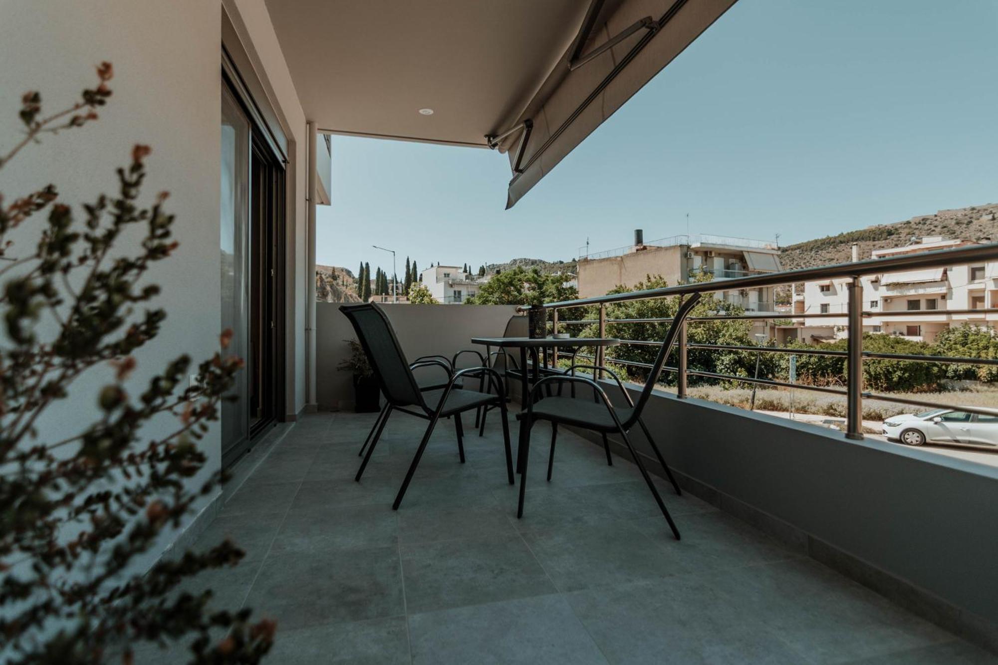 Dantis Place Alpha2 Nafplion Exteriör bild